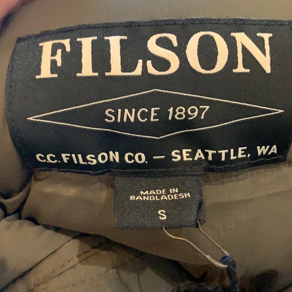 C.C. Filson Women’s Featherweight Down Jacket, OtterGreen, NEW Filson Coat - Picture 5 of 5